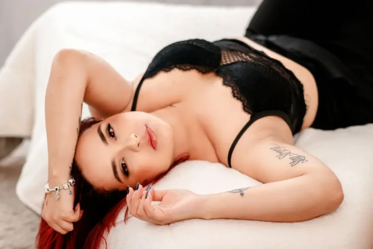 Make Your Husband Horny and Happy Using These 7 Tips